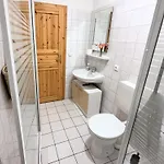 Jutta Vom Kutter Apartment *