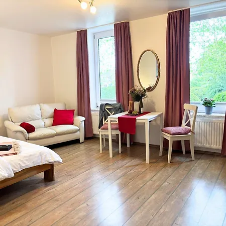 Jutta Vom Kutter Appartement *